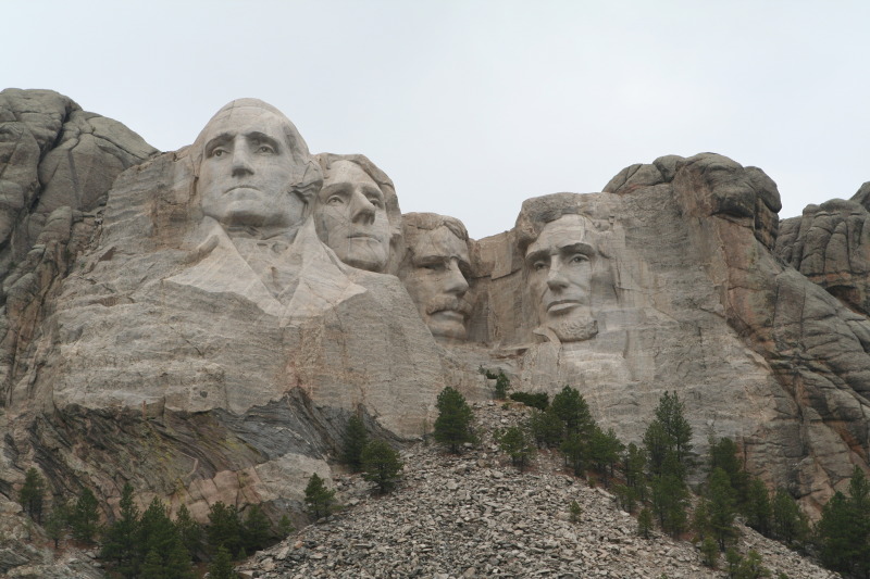 2011/10(October)/South-Dakota-SD/6-Mt-Rushmore/800x600_2011-10-06-SD-Mt-Rushmore-15.JPG