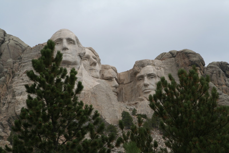 2011/10(October)/South-Dakota-SD/6-Mt-Rushmore/800x600_2011-10-06-SD-Mt-Rushmore-50.JPG