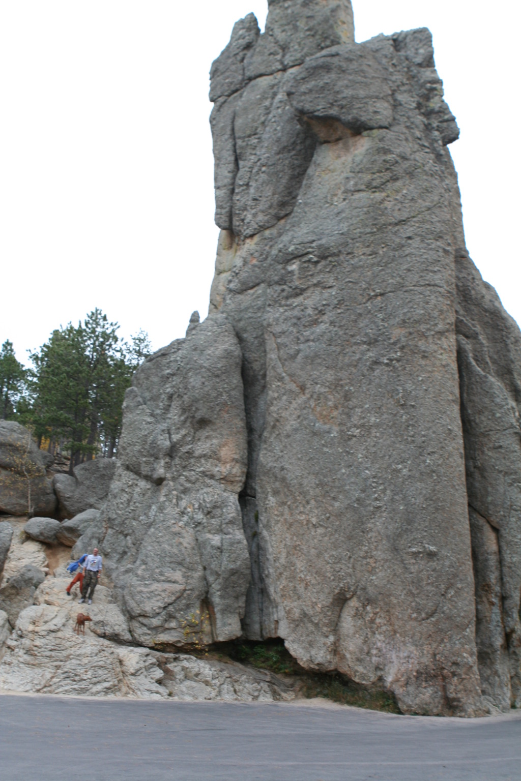 2011/10(October)/South-Dakota-SD/8-Needles-Highway-Custer-State-Park/1024x768_2011-10-07-SD-Custer-State-Park-Needles-Highway-23-Travis-Chance-Bevo.JPG