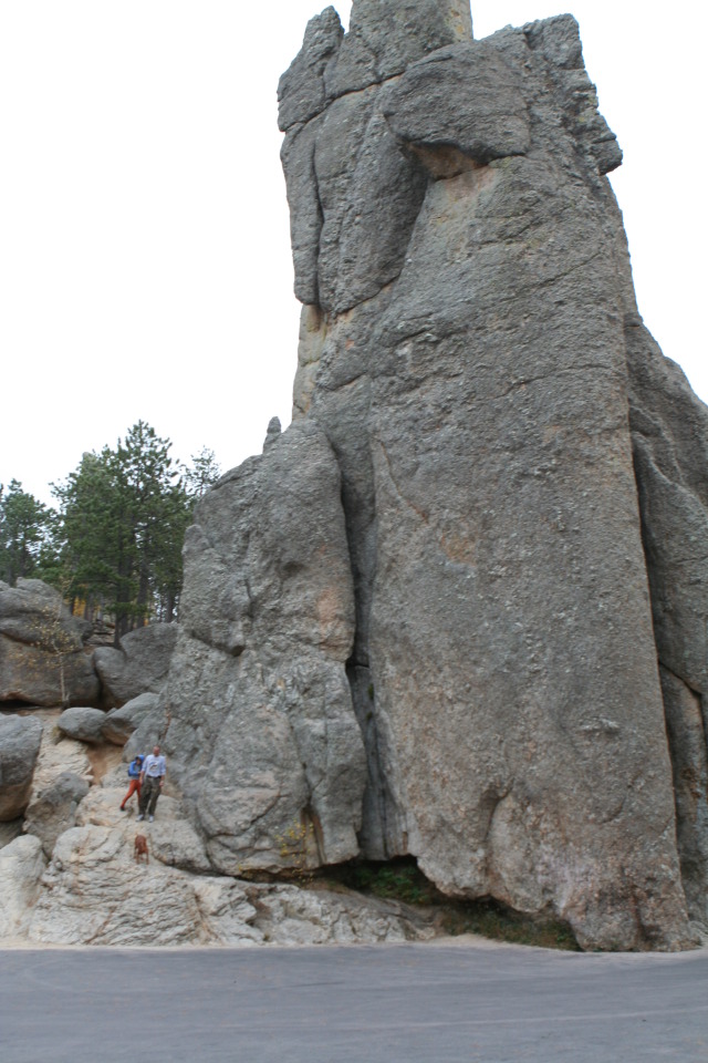 2011/10(October)/South-Dakota-SD/8-Needles-Highway-Custer-State-Park/640x480_2011-10-07-SD-Custer-State-Park-Needles-Highway-24-Travis-Chance-Bevo.JPG