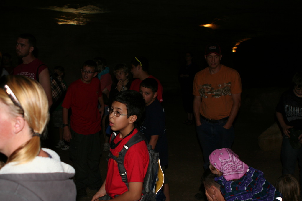2011/10(October)/Troop214-Canyon-of-the-Eagles/1024x768_2011-10-22-Troop214-Longhorn-Caverns-19.JPG