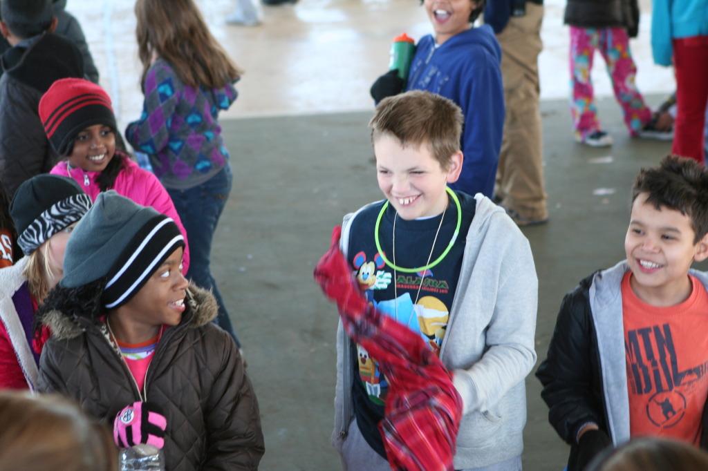 2011-11-11-Outdoor-School-008-Case.JPG