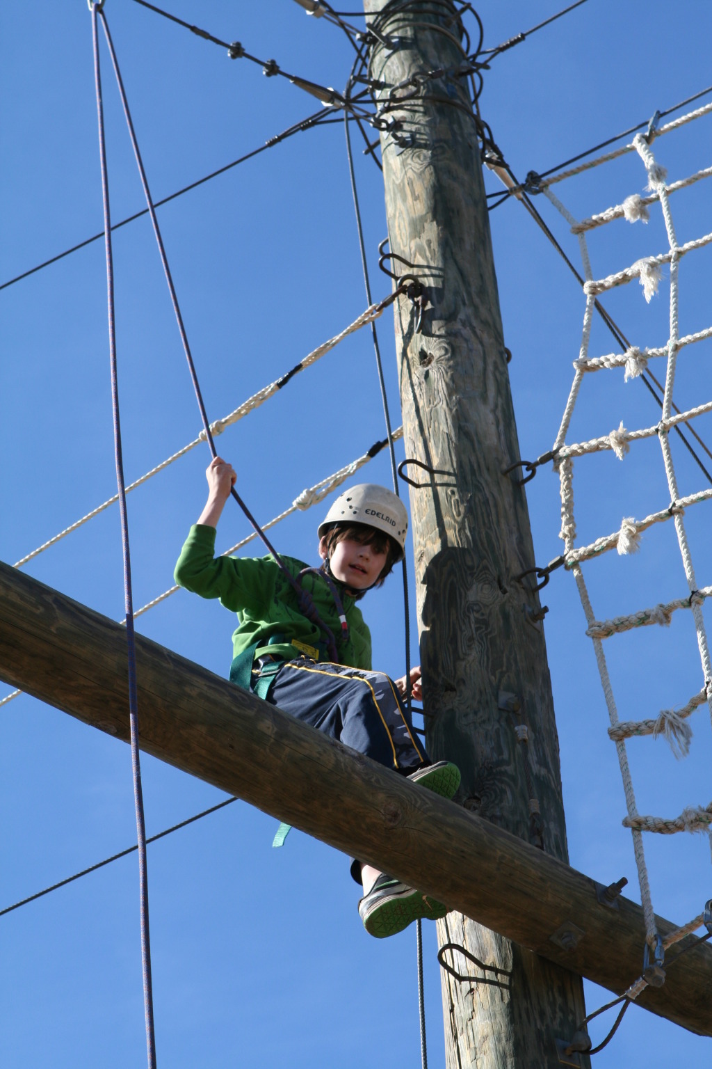 2011/11(November)/Best-of-2011-Camp-Champions-NYOS/1024x768_2011-11-11-Outdoor-School-092-Dax.JPG