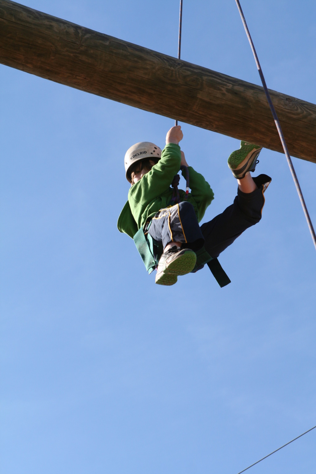 2011/11(November)/Best-of-2011-Camp-Champions-NYOS/1024x768_2011-11-11-Outdoor-School-104-Dax.JPG