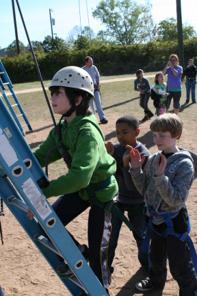 2011-11-11-Outdoor-School-082-Dax.JPG