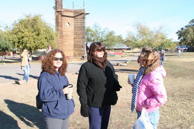 2011-11-11-Outdoor-School-01-Suzi-Kim.JPG