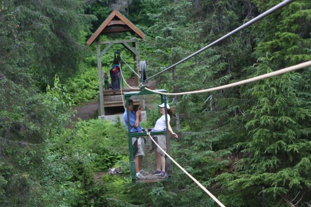 2011/BEST-OF/640x480_2011-07-14-Winner-Creek-136-Travis-Suzi-GOOD.JPG