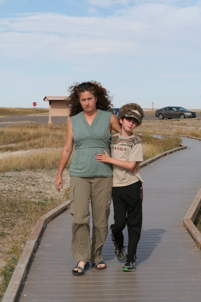 2011/BEST-OF/640x480_2011-10-05-SD-Badlands-21-Suzi-Dax-upset-GOOD.JPG