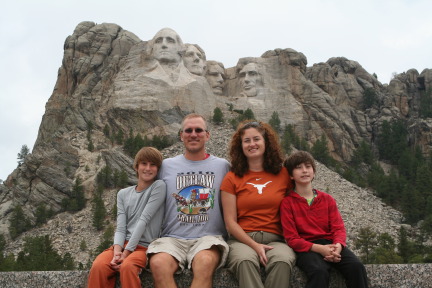 2011-10-06-SD-Mt-Rushmore-19-Chance-Travis-Suzi-Dax-GOOD.JPG