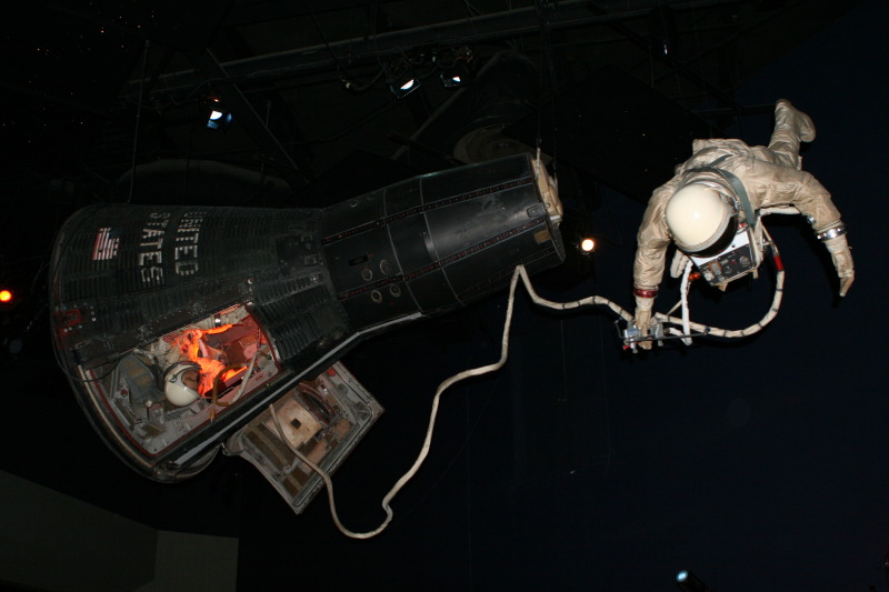 2012/03(March)/Pack409-NASA/800x600_2012-03-04-Pack409-NASA-39.JPG