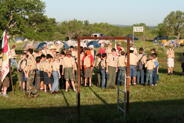 2012-03-31-Troop214-District-Camporee-Wolf-Mountain-08-Opening-Flag-ceremony.JPG