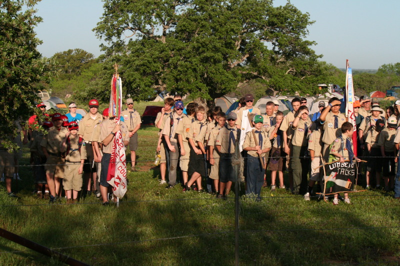 2012/03(March)/Troop214-District-Camporee-OA-tap-out/800x600_2012-03-31-Troop214-District-Camporee-Wolf-Mountain-11-Opening-Flag-ceremony.JPG