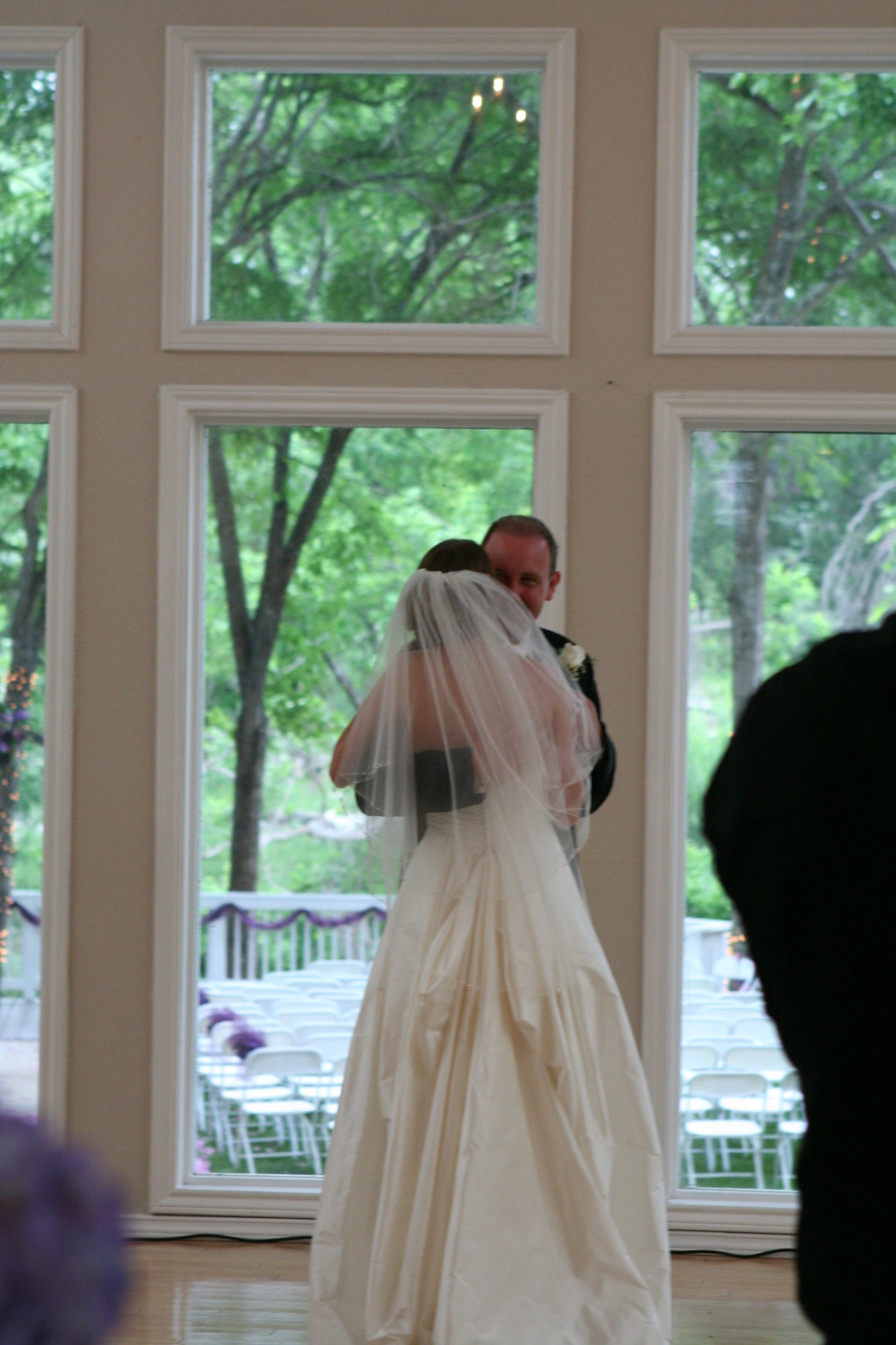 2012/04(April)/Briana-Seeley-Trey-Chapman-Wedding/1024x768_2012-04-14-Briana-Trey-Chapman-wedding-43-first-dance.JPG