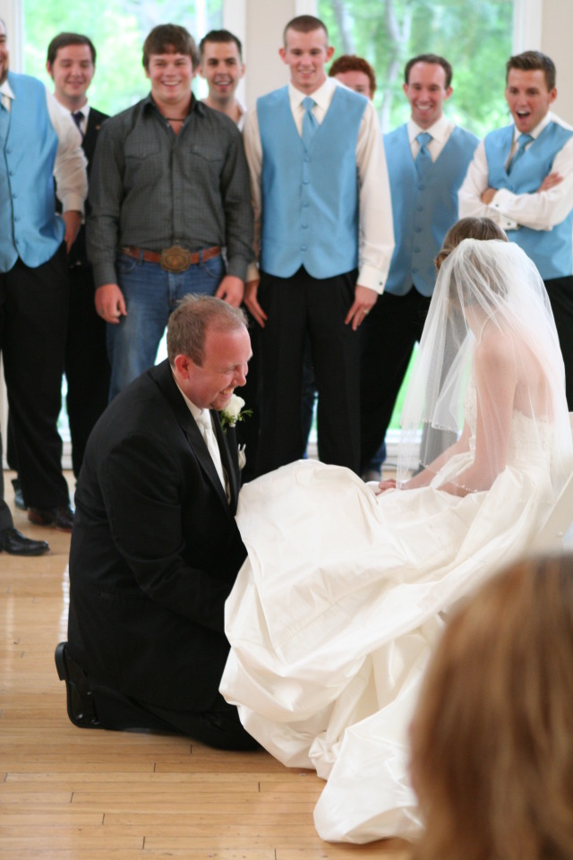 2012/04(April)/Briana-Seeley-Trey-Chapman-Wedding/640x480_2012-04-14-Briana-Trey-Chapman-wedding-54.JPG