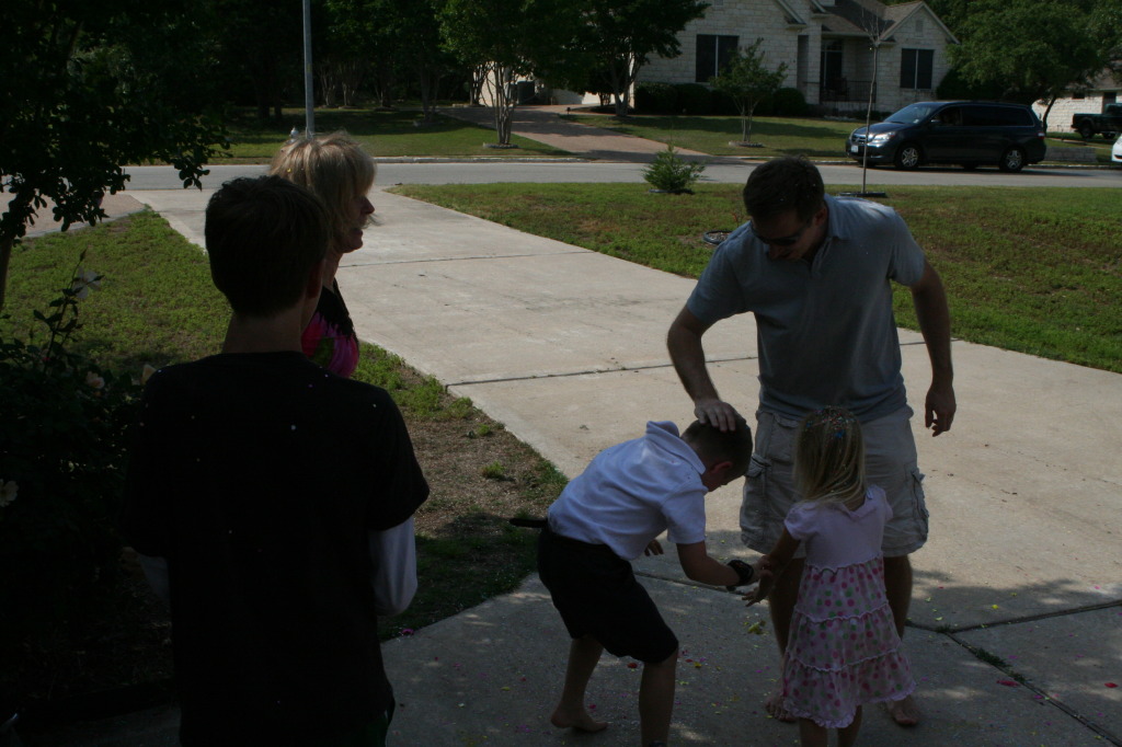 2012/04(April)/Easter/1024x768_2012-04-08-Easter-75-Chance-Janeen-Ian-Josh-Sydney.JPG
