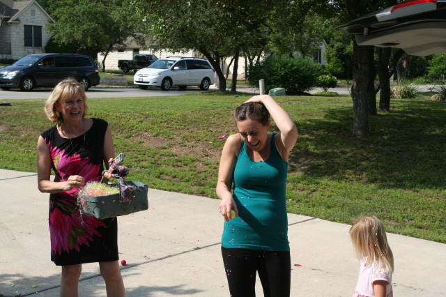 2012/04(April)/Easter/640x480_2012-04-08-Easter-61-Janeen-Heather-Sydney.JPG