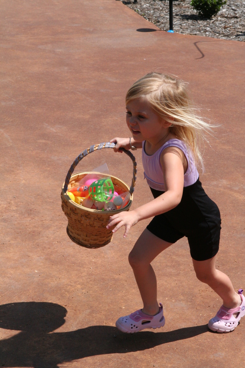 2012/04(April)/Easter/800x600_2012-04-08-Easter-20-Sydney-GOOD.JPG