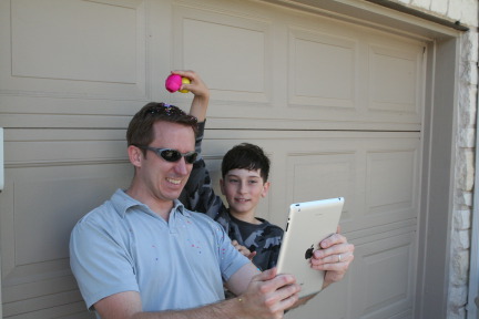 2012-04-08-Easter-63-Josh-Dax.JPG