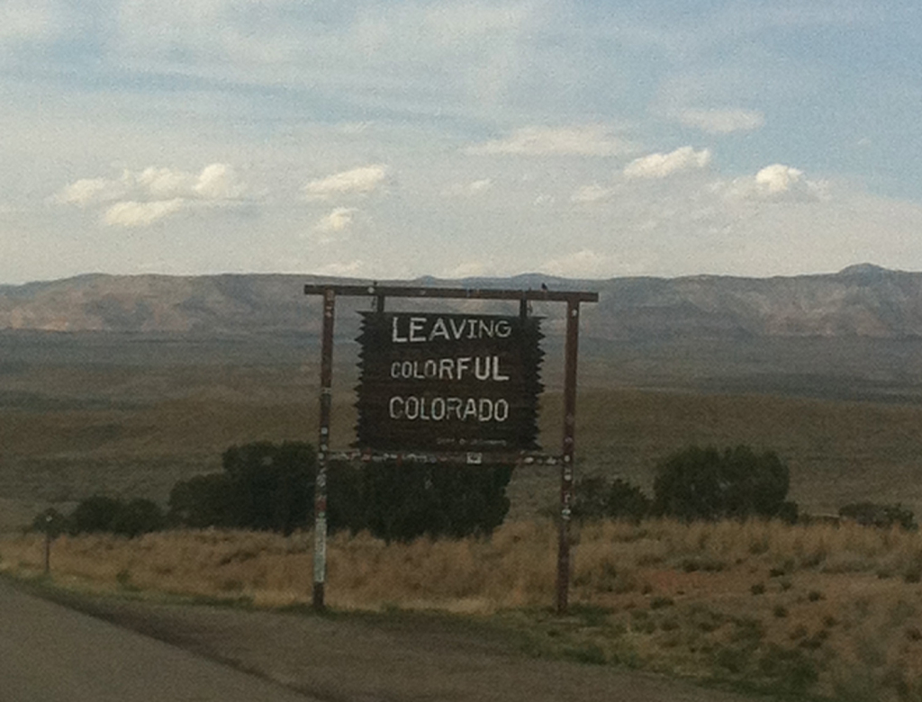 2012/04(April)/Moab/1024x768_2012-04-Moab-Utah-03-Leaving-Colorado.jpg