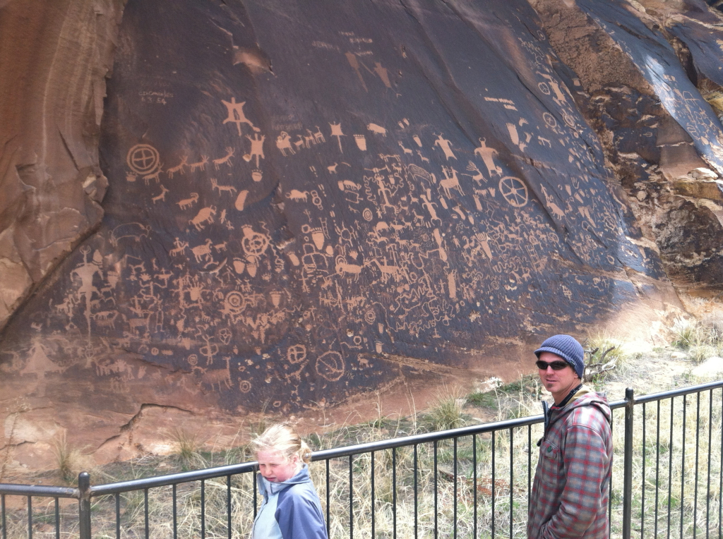 2012-04-Moab-Utah-38-Newspaper-Rock.jpg