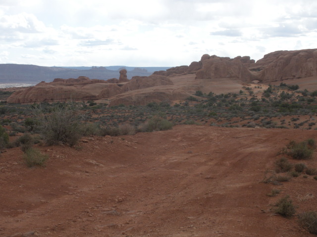 2012-04-11-Moab-UT-14-Whales-Eye.JPG