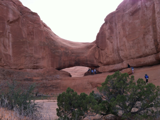 2012-04-Moab-Utah-15-Whales-Eye.jpg