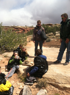 2012-04-Moab-Utah-43-Vale-Gracie-Jayden-Justin-Carl-Zach.jpg