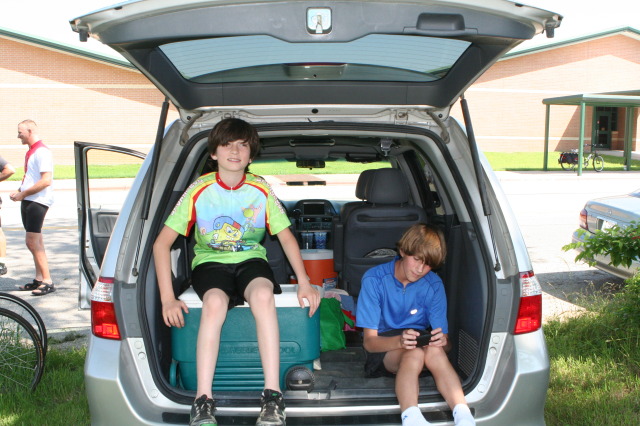 2012-04-01-Troop214-Cycling-Merit-Badge-50-mile-05-Dax-Chance.JPG