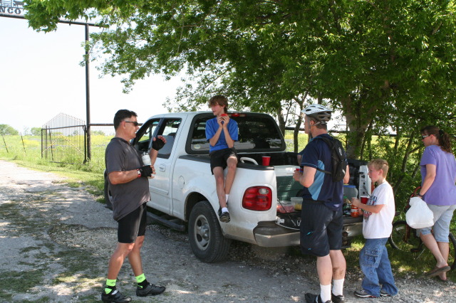 2012/04(April)/Troop214-Cycling-MB-50-miles/640x480_2012-04-01-Troop214-Cycling-Merit-Badge-50-mile-22-Tim-Chance-Patrick-Terrie.JPG