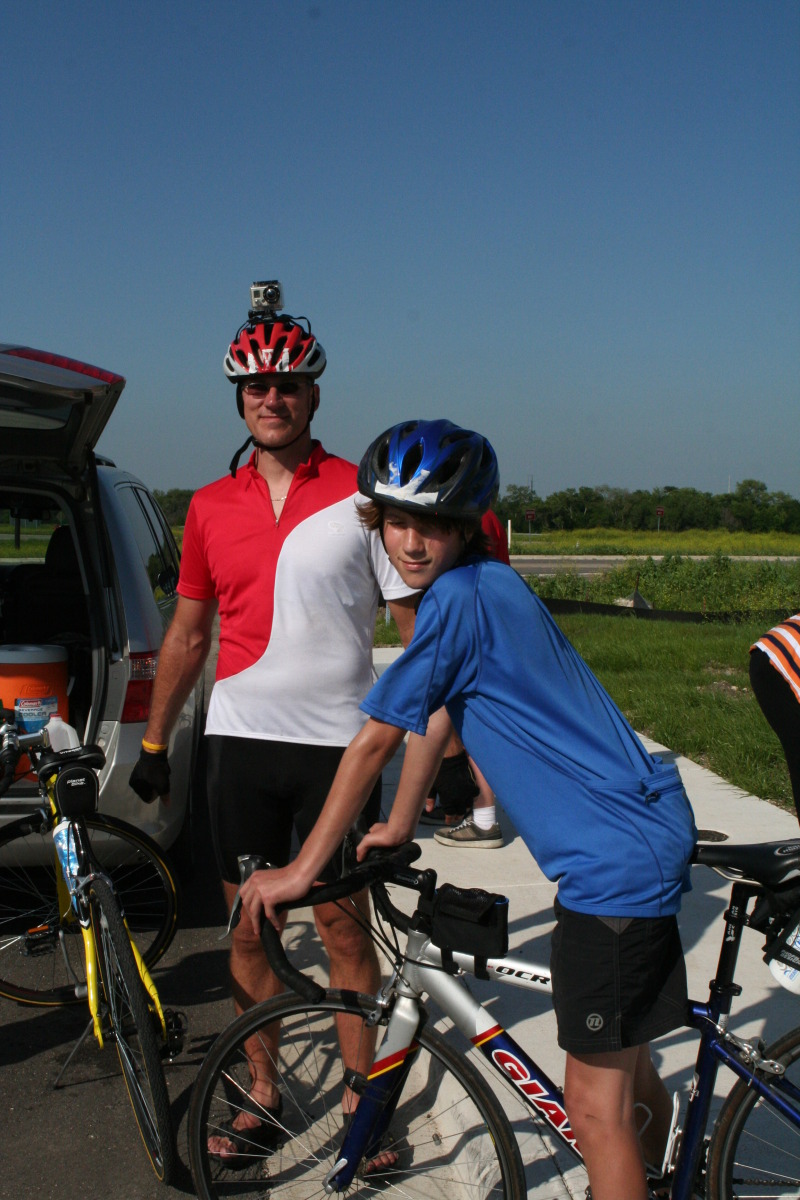 2012/04(April)/Troop214-Cycling-MB-50-miles/800x600_2012-04-01-Troop214-Cycling-Merit-Badge-50-mile-45-Travis-Chance.JPG