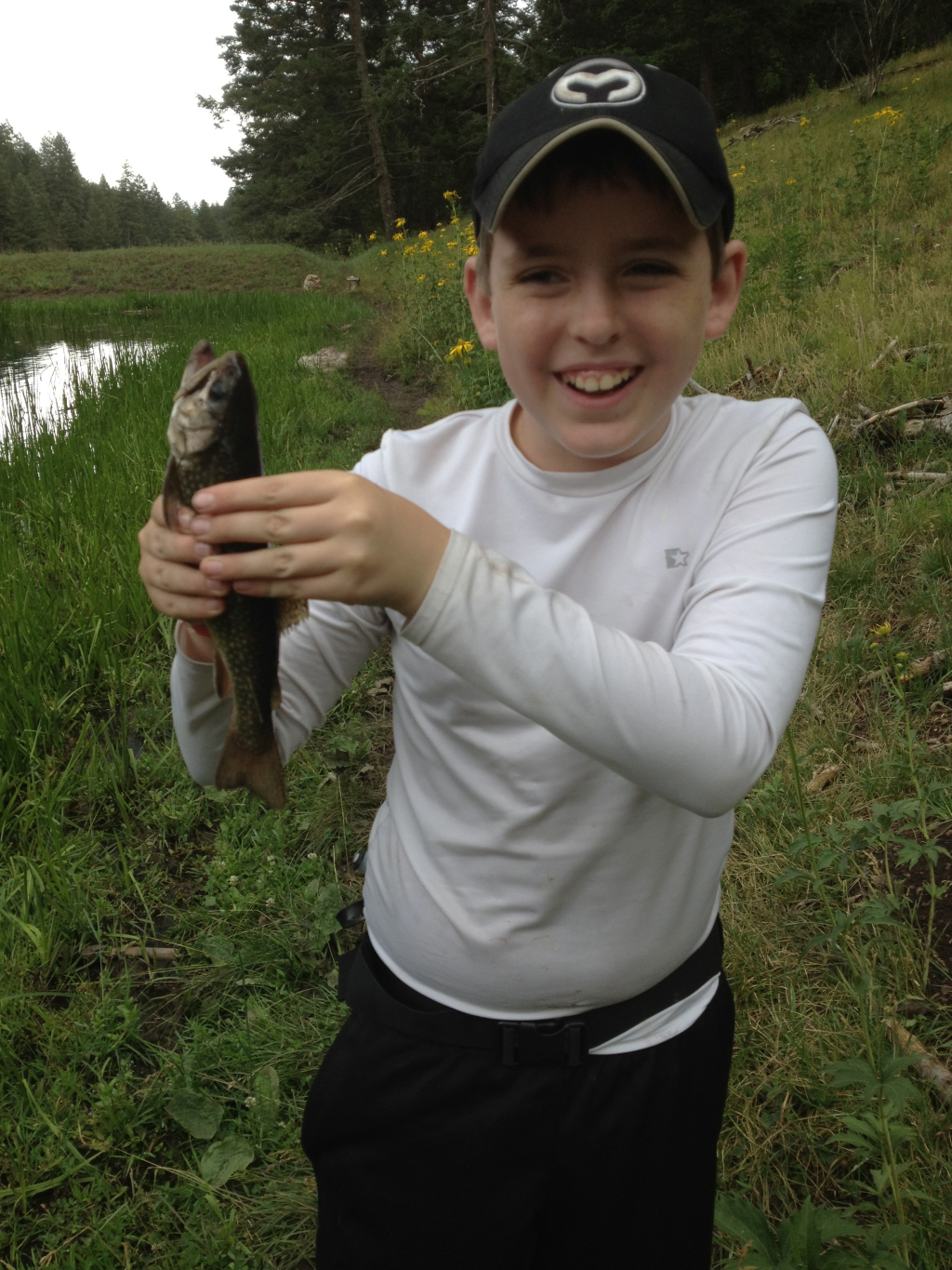 2012/07(July)/2012-07-Troop214-Camp-Wehinapay/1024x768_2012-07-Camp-Wehinapay-048-Andrew-fish.jpg