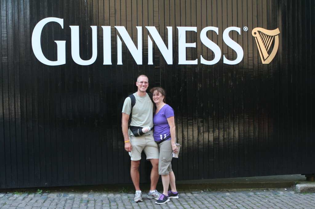 2012/08(August)/Ireland/Day1-Dublin/1024x768_2012-08-10-Ireland-Day1-Dublin-116-Travis-Suzi.JPG