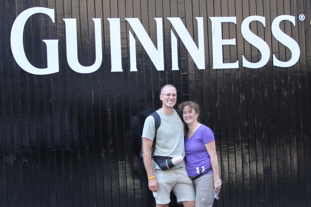 2012/08(August)/Ireland/Day1-Dublin/1024x768_2012-08-10-Ireland-Day1-Dublin-119-Travis-Suzi.JPG