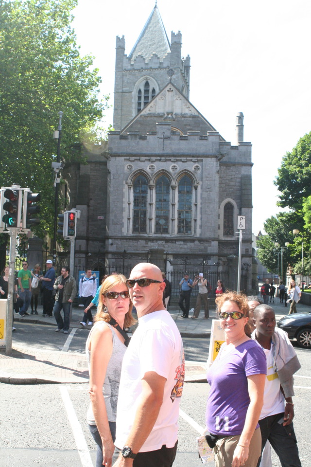2012-08-10-Ireland-Day1-Dublin-018-Mike-Carla-Suzi.jpg