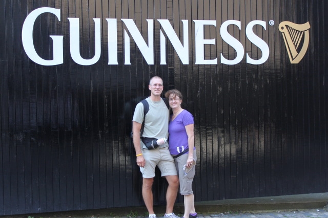 2012/08(August)/Ireland/Day1-Dublin/640x480_2012-08-10-Ireland-Day1-Dublin-117-Travis-Suzi.JPG