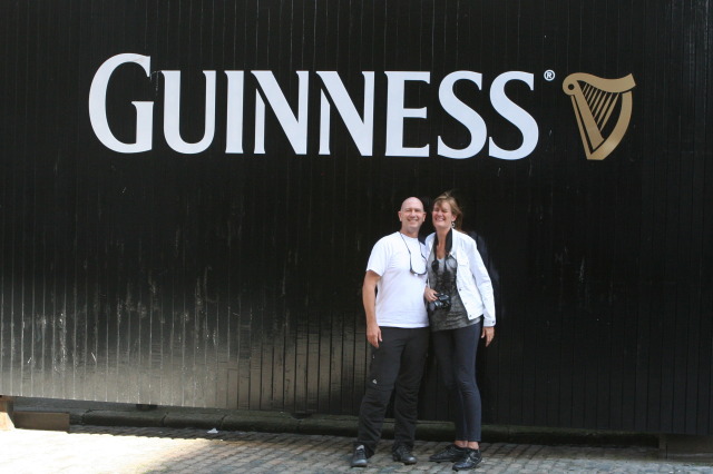 2012-08-10-Ireland-Day1-Dublin-122-Mike-Carla-GOOD.JPG