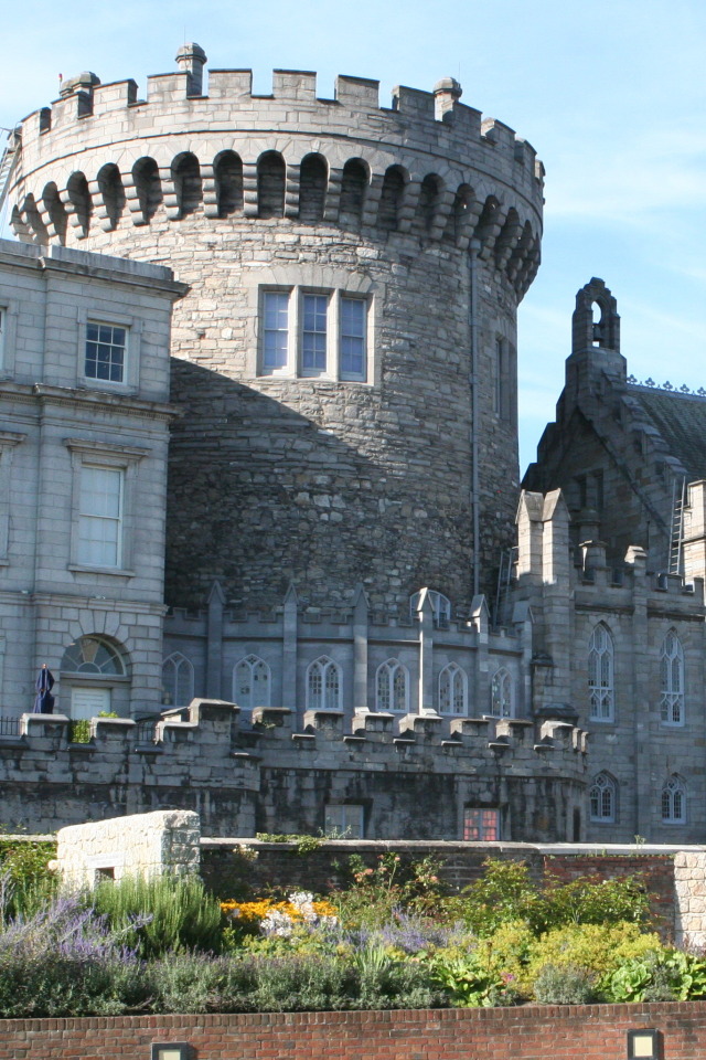 2012-08-10-Ireland-Day1-Dublin-170.jpg
