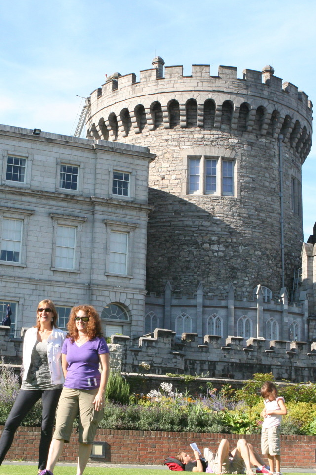 2012-08-10-Ireland-Day1-Dublin-179-Carla-Suzi.JPG