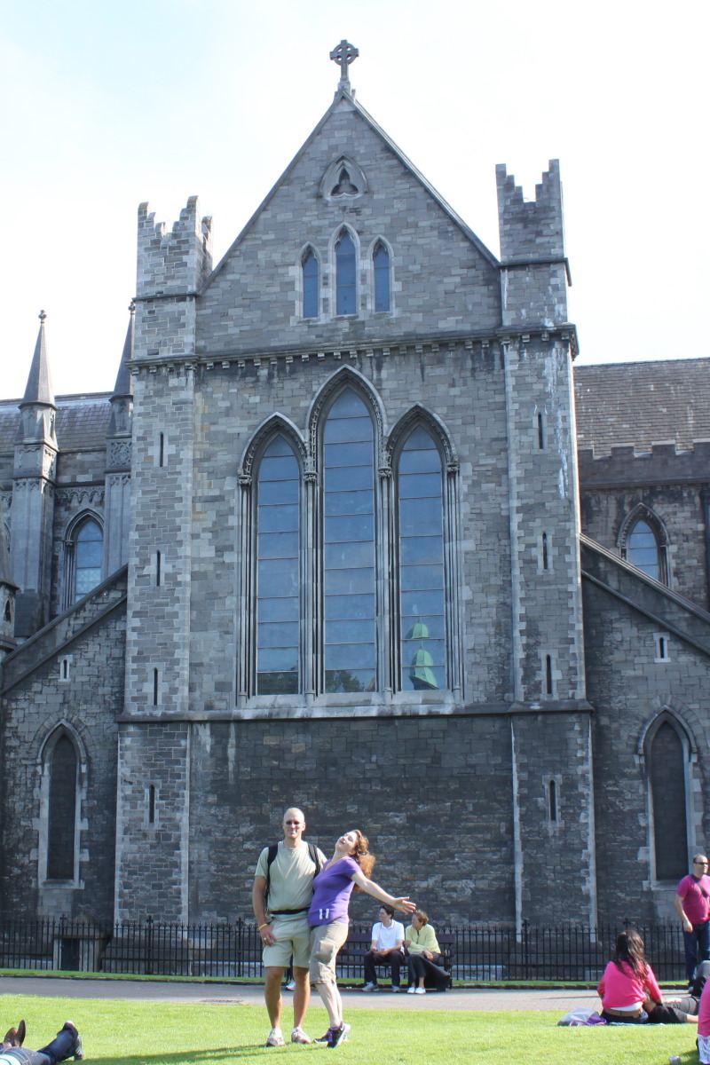 2012/08(August)/Ireland/Day1-Dublin/800x600_2012-08-10-Ireland-Day1-Dublin-140-Travis-Suzi.JPG