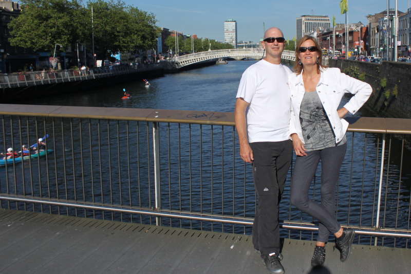2012-08-10-Ireland-Day1-Dublin-197-Mike-Carla.JPG