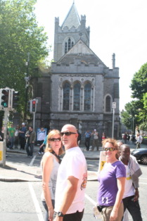 2012-08-10-Ireland-Day1-Dublin-018-Mike-Carla-Suzi.jpg
