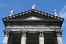 2012-08-10-Ireland-Day1-Dublin-037.JPG
