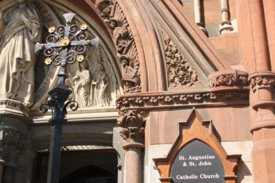 2012-08-10-Ireland-Day1-Dublin-053.JPG