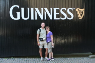2012-08-10-Ireland-Day1-Dublin-116-Travis-Suzi.JPG