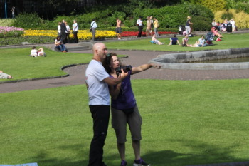 2012-08-10-Ireland-Day1-Dublin-137-Suzi-Mike.JPG