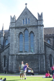2012-08-10-Ireland-Day1-Dublin-140-Travis-Suzi.JPG