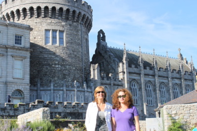 2012-08-10-Ireland-Day1-Dublin-174-Carla-Suzi.JPG
