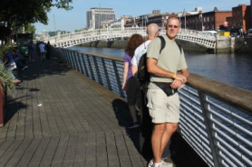 2012-08-10-Ireland-Day1-Dublin-201-Travis.JPG