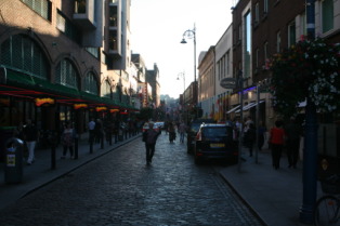 2012-08-10-Ireland-Day1-Dublin-208.JPG