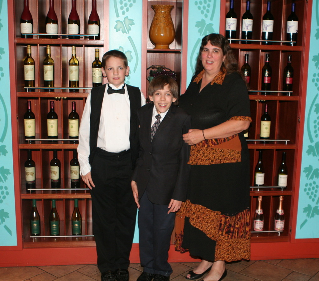 2012/10(October)/2012-10-Disney-Cruise/1024x768_2012-10-01-Disney-Cruise-19-Case-Jack-Stacy.JPG